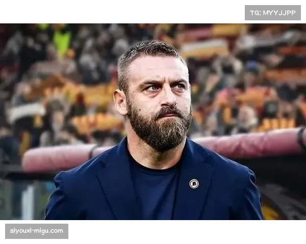 官方：罗马主帅德罗西与俱乐部续约至2028年